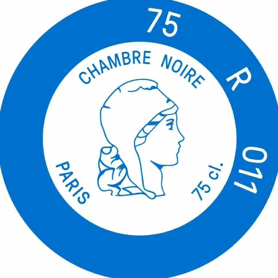 Logo de la chambre noire bar à vin